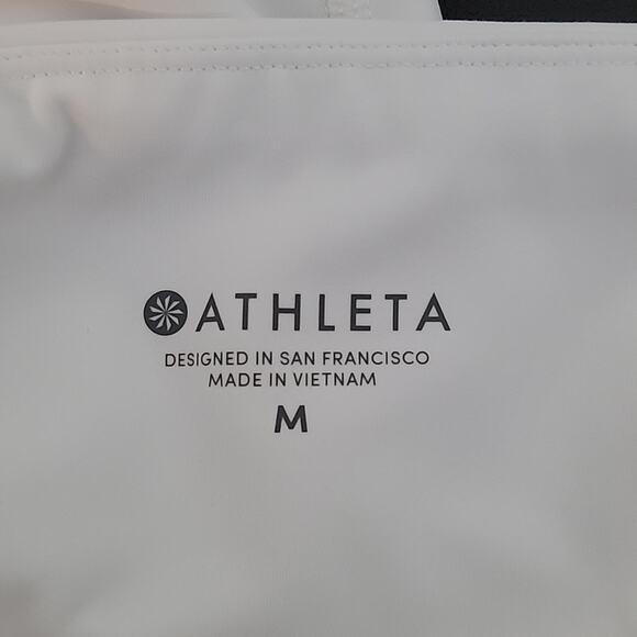 Athleta Mesh Contender Mid-Rise Capri Leggings in White Medium - Picture 9 of 15